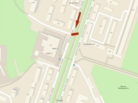 Схема рекламної площини за адресою пр-т. О. Поля, ТЦ "Славутич", розподілювач, призма /пр. Кирова, ТЦ "Славутич",разделитель, призма