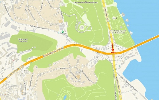 Схема рекламной плоскости по адресу Путепровод Наводницкий на пересечении Дружбы Народов  бул. и Набережном шоссе, в направлении Южного моста (справа)