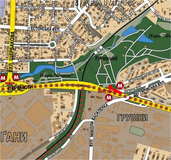 Схема рекламной плоскости по адресу Победы пр., 82 / Дегтяревская ул., ст. м. "Берестейская", из центра