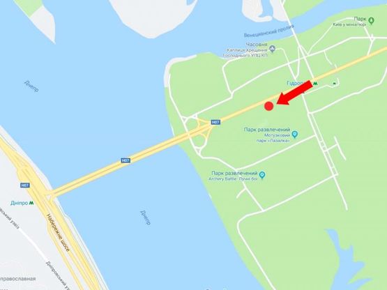 Схема рекламной плоскости по адресу Броварской пр., перед мостом метро, 300 м ст. м. "Гидропарк", в центр