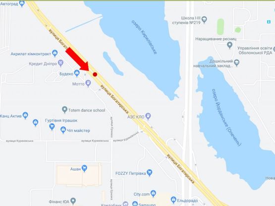 Схема рекламної площини за адресою Богатирская ул., 3д, разделитель, в сторону пр. Бандеры, супермаркетов "Фоззи", "Ашан"