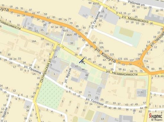 Схема рекламной плоскости по адресу вул. Незалежності, центр міста, біля Ексім банку, напроти продуктового магазину та редакції Дружба, масове скупчення людей