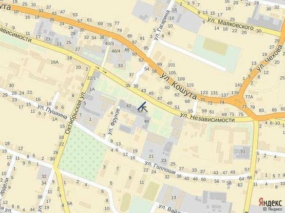 Схема рекламної площини за адресою вул. Незалежності, центр міста, біля Ексім банку, напроти продуктового магазину та редакції Дружба, масове скупчення людей