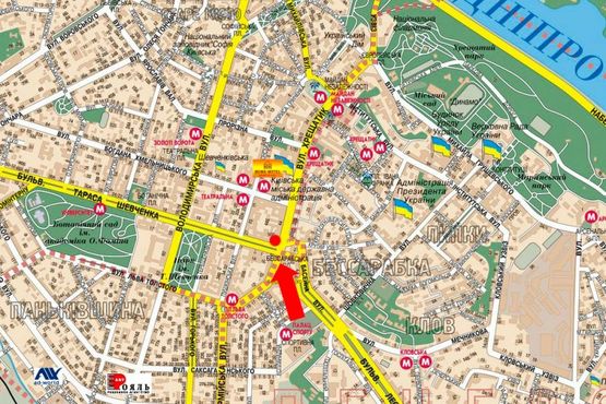 Схема рекламної площини за адресою Крещатик ул., 52 / Шевченко бул., возле магазина "Манго", Юникредитбанка, в сторону Европейская пл.