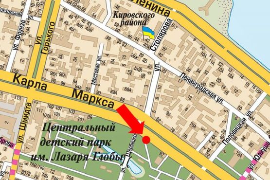 Схема рекламної площини за адресою Яворницкого пр. (бывш. Маркса пр.), парк им. Глобы, из центра