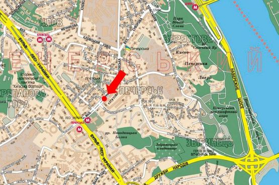 Схема рекламной плоскости по адресу Алмазова ул. (бывш. Кутузова ул.), 4, разделитель, в сторону ст. м. "Печерская"