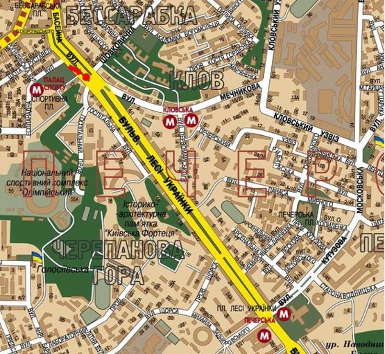 Схема рекламной плоскости по адресу Бассейная ул. / бул. Украинки/ ул. Мечникова, разделитель, ТРЦ "Gulliver", на светофоре, в сторону пл. Украинки