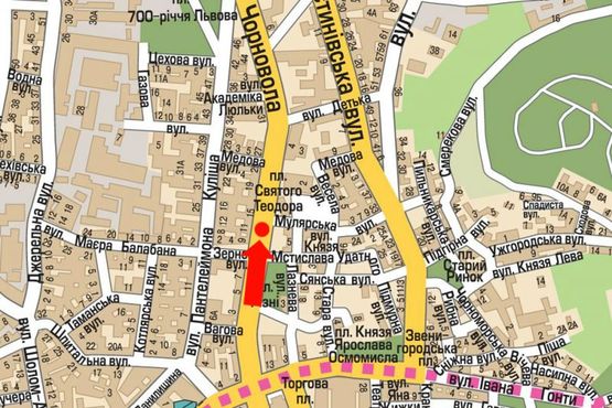 Схема рекламной плоскости по адресу Черновола пр., 11, разделитель, возле клуба "Malevych", из центра