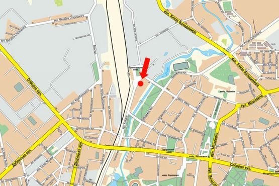 Схема рекламной плоскости по адресу Небесной Сотни ул. (бывш. Киквидзе ул.), 20  / Привокзальная пл., в центр