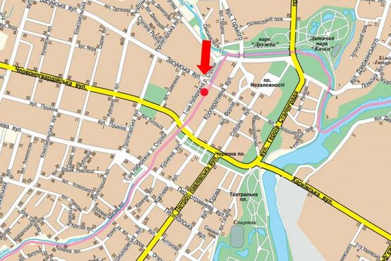 Схема рекламної площини за адресою 1-я Набережная ул. реки Стрелки, возле магазина "Мега Хит", в сторону Ильинской ул. (бывш. Красногвардейская ул.)