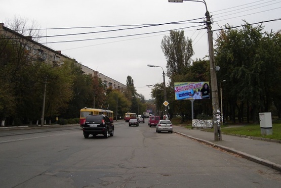 Схема рекламной плоскости по адресу Фрунзе ул. / Подольский спуск