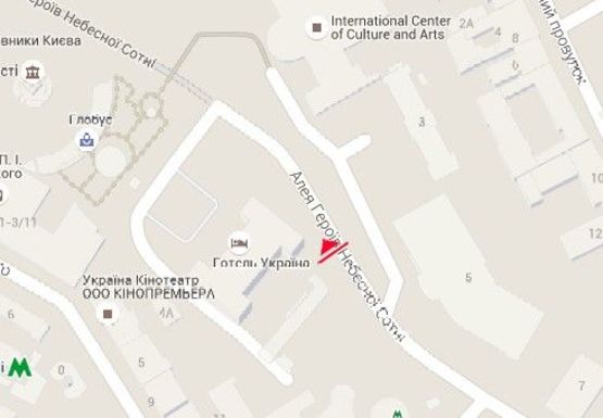 Схема рекламной плоскости по адресу Институтская ул., возле метро "Хрещатик" (справа)