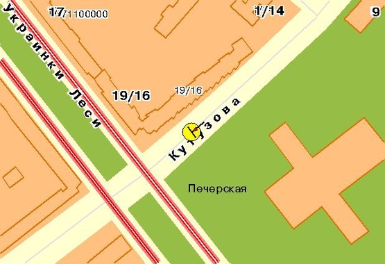 Схема рекламной плоскости по адресу Кутузова ул., на разделителе