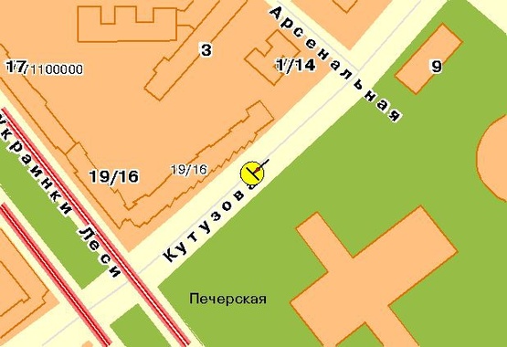 Схема рекламной плоскости по адресу Кутузова ул., на разделителе