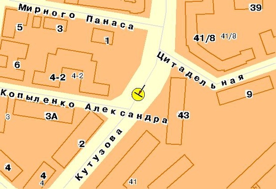 Схема рекламной плоскости по адресу Кутузова ул., на разделителе