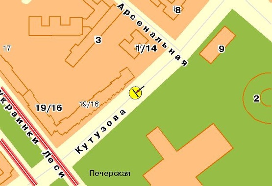 Схема рекламной плоскости по адресу Кутузова ул., на разделителе