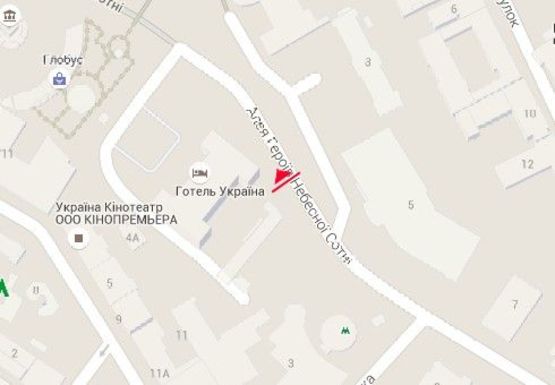 Схема рекламной плоскости по адресу Институтская ул., возле метро "Хрещатик" (справа)