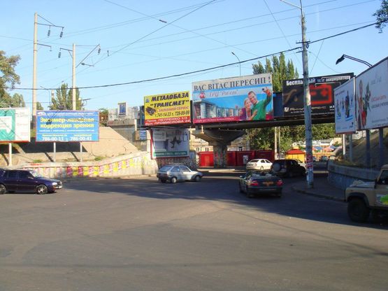 Схема рекламної площини за адресою ул. Черноморского Казачества / Эстакада №1