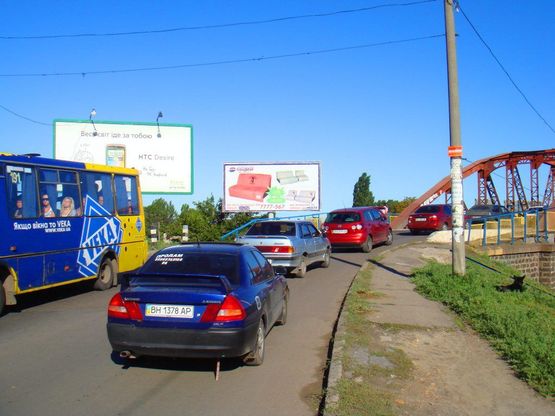 Схема рекламної площини за адресою Ул. Поездная / Горбатый мост