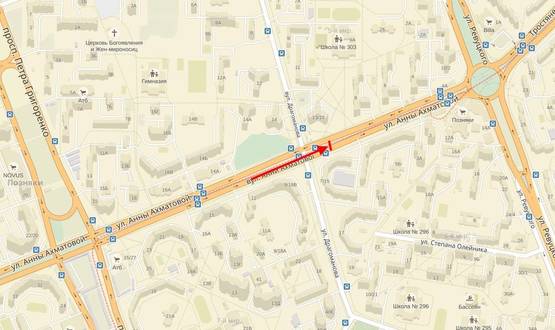 Схема рекламної площини за адресою Ахматовой вул., 7/15, / Драгоманова вул.