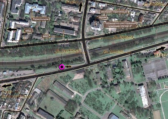 Схема рекламної площини за адресою вул.Толстого - вул.Грушевського (зі сторони розв'язки). неподалік: велика стоянка (від центру, на ринки)