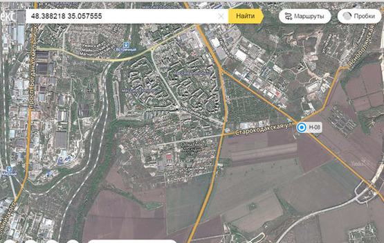 Схема рекламної площини за адресою вул. Яснополянська - вул. Старокодацька, до міста, на світлофорі