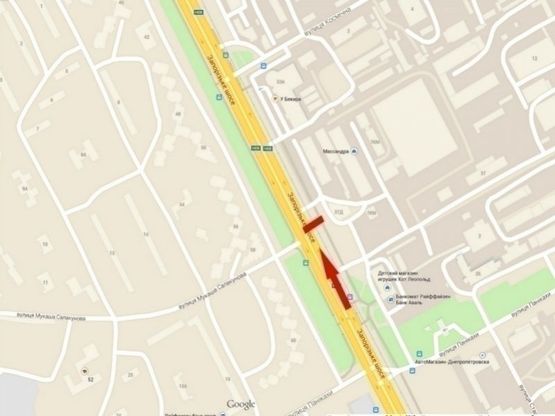 Схема рекламної площини за адресою Запорізьке шосе - вул. Панікахи, а/салон "Porsche"/Запорожское шоссе - ул. Паникахи, а/салон Порше