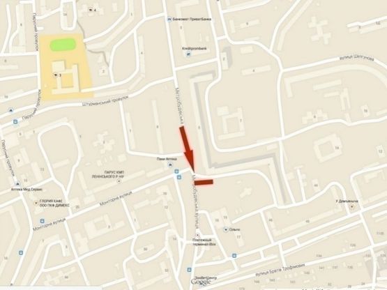 Схема рекламної площини за адресою вул. Метробудівська, 5, магазин "АТБ - маркет" /ул. Метростроевская, 5, пляж на Парусе, стоянка маршрутных такси, супермаркет АТБ, супермаркет Сильпо, Приватбанк, Автобанька, АЗС Юкон-сервис, рынок