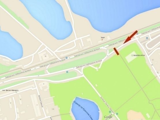 Схема рекламної площини за адресою вул. Наб. Заводська - "Льодова арена", з центру/ул. Наб. Заводская - Ледовая арена, из центра