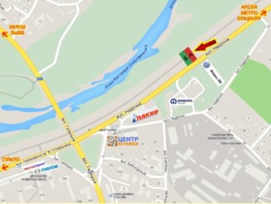 Схема рекламной плоскости по адресу Надрічна, 4а (автосалони)