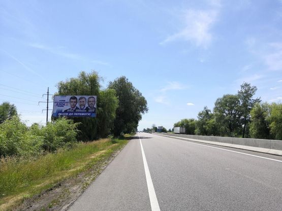 Схема рекламної площини за адресою М -05,Киев - Одесса,34 км.680 м.