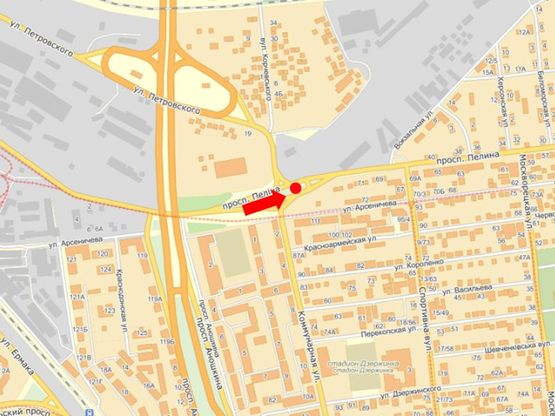 Схема рекламной плоскости по адресу Коммунарная ул. / Гимназический пр. (бывш. Пелина пр.) / Васильевская ул. (бывш. Арсеничева ул.), разделитель, в центр