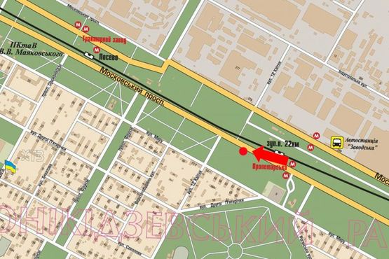 Схема рекламной плоскости по адресу Московский пр. / 12-го Апреля ул., в центр