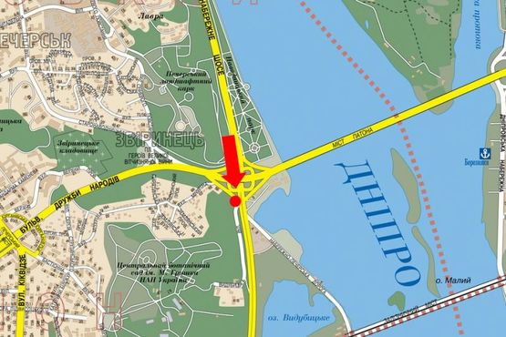 Схема рекламної площини за адресою Надднепрянское шоссе, заезд на мост Дарницкий , из центра, правый