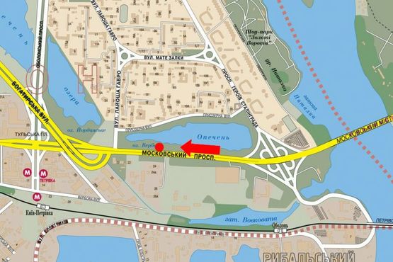 Схема рекламної площини за адресою Бандеры пр. (бывш. Московский пр.), 28, напротив, в центр