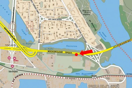 Схема рекламної площини за адресою Бандеры пр. (бывш. Московский пр.), напротив ТЦ "Метро", в центр, правый