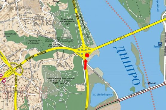 Схема рекламної площини за адресою Набережное шоссе, развязка на мост Патона, выезд с Надднепрянского шоссе, в сторону Соборности пр. (бывш. Воссоединения пр.), левого берега