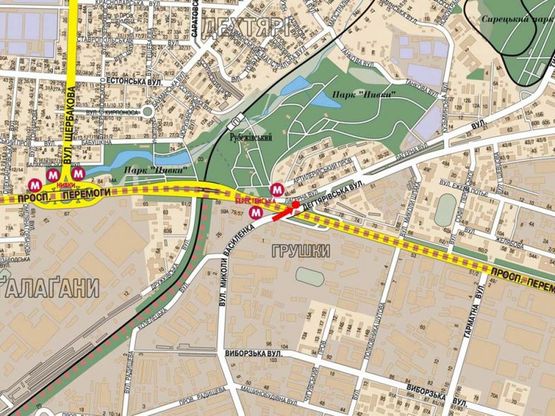 Схема рекламной плоскости по адресу Дегтяревская ул. / Победы пр., светофор, на мосту