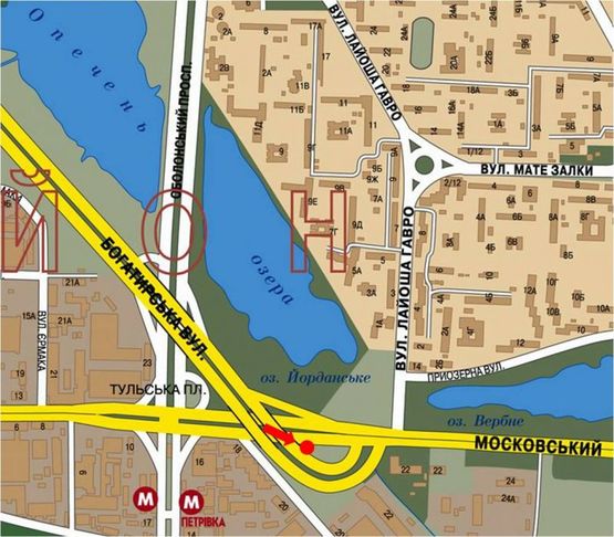Схема рекламной плоскости по адресу Бандеры пр. (бывш. Московский пр.) / Богатырская ул., съезд на Бандеры пр. (бывш. Московский пр.), в сторону моста Московского
