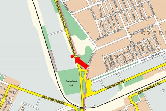 Схема рекламной плоскости по адресу Николаевское шоссе, возле автосалона "Лада", гусь, над дорогой, из центра