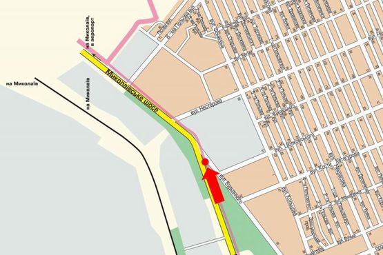 Схема рекламной плоскости по адресу Николаевское шоссе, возле автосалона "Укравто", гусь, над дорогой, из центра