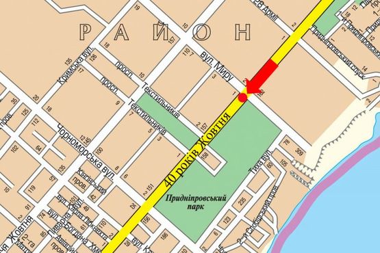 Схема рекламной плоскости по адресу Университетская ул. (бывш. 40-летия Октября ул.) / Мира ул., возле "Днепровского" рынка, разделитель, в центр, левый