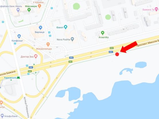 Схема рекламной плоскости по адресу Бажана пр., 5 В, напротив, в сторону ст.м. "Харьковская", центра