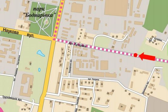 Схема рекламной плоскости по адресу Хуторовка ул., 4, разделитель, напротив оптового рынка "Шувар", в сторону Стрыйской пр., левый