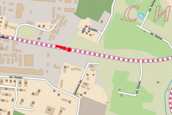 Схема рекламной плоскости по адресу Хуторовка ул., 4, разделитель, напротив оптового рынка "Шувар", в сторону Красной Калины пр., правый