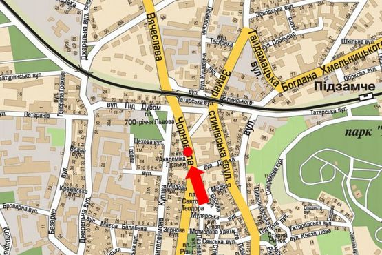 Схема рекламной плоскости по адресу Черновола пр., 39 / Под Дубом ул., разделитель, из центра