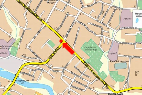 Схема рекламной плоскости по адресу Бердичевская ул., 70 / ул. Жуйко, на светофоре, в центр